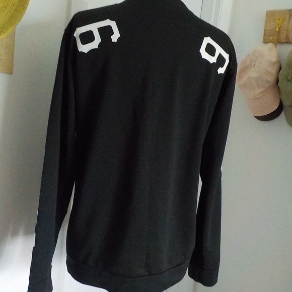 N.Y. C. Black/White Jersey - Picture 3 of 5